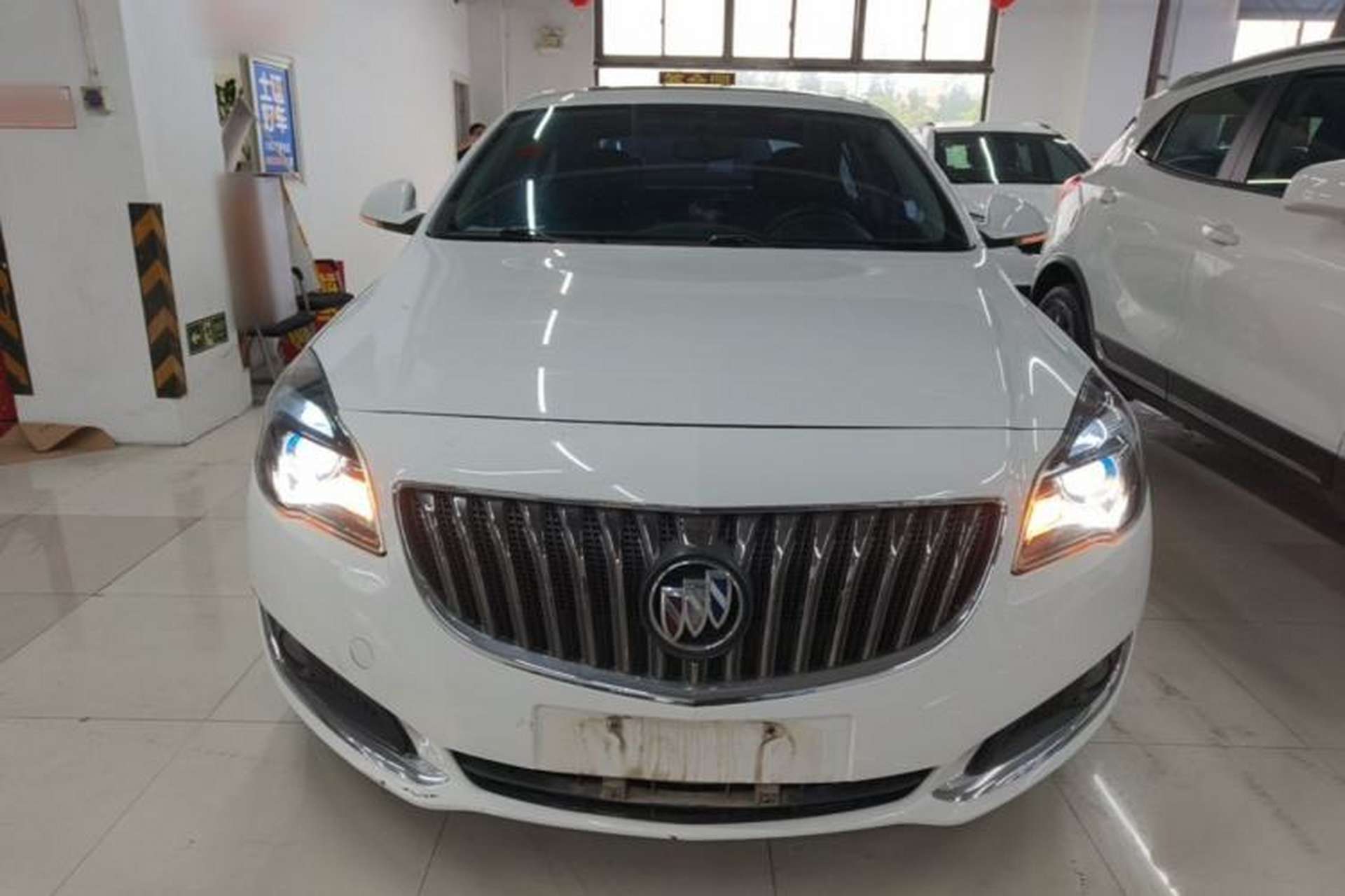 Used Buick Regal 2015 1.6T Leading Technology Model Front
