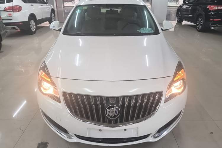 Used Buick Regal 2015 2.0L Leading Fashion Edition Front