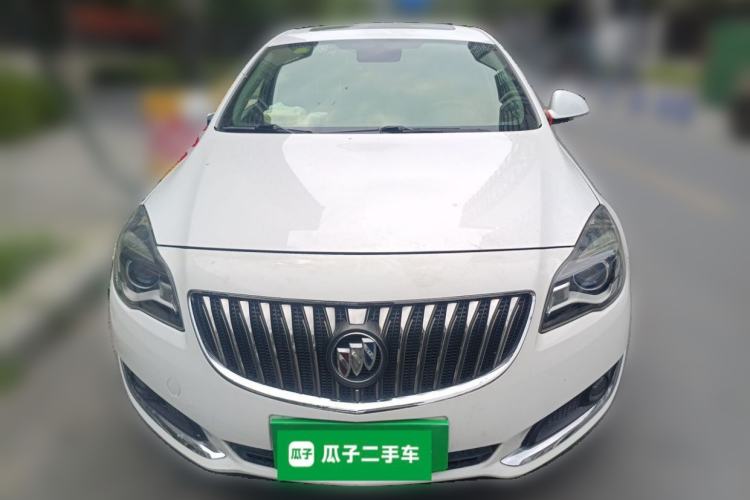 Used Buick Regal 2015 1.6T Fashion Tech Model Front