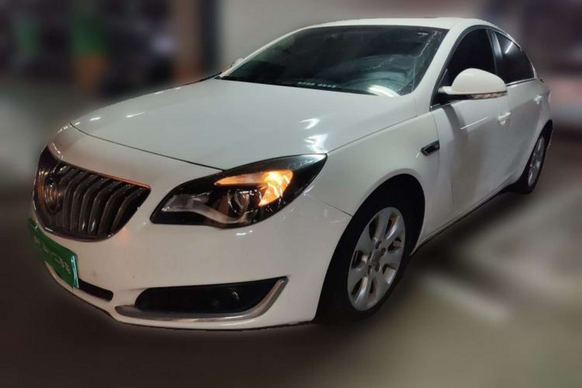 Used Buick Regal 2015 1.6T Leading Technology Model Front Left 45 Deg