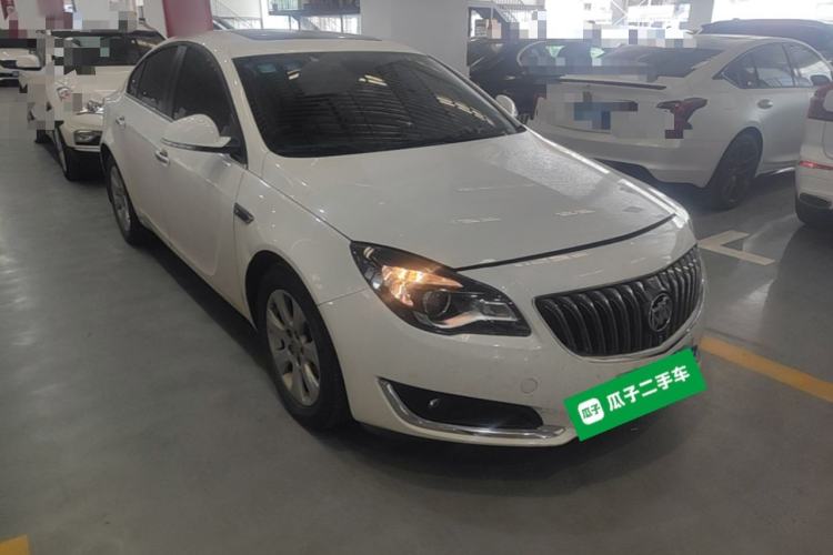 Used Buick Regal 2015 1.6T Elite Tech Model Front Right 45 Deg