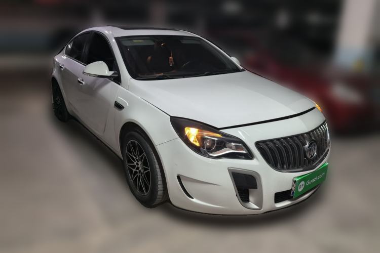 Used Buick Regal 2015 1.6T Elite Tech Model Front Right 45 Deg