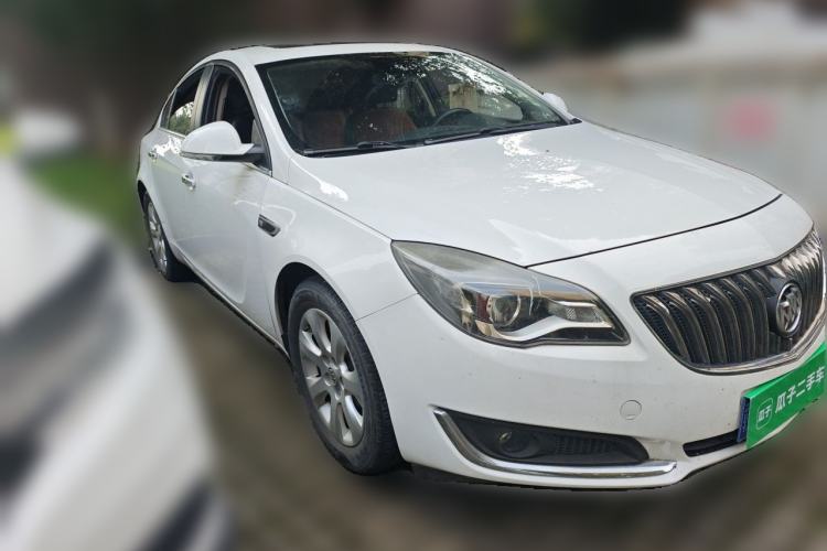 Used Buick Regal 2015 1.6T Elite Tech Model Front Right 45 Deg