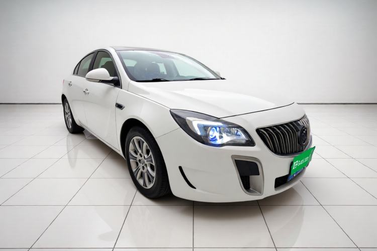 Used Buick Regal 2015 1.6T Elite Tech Model Front Right 45 Deg