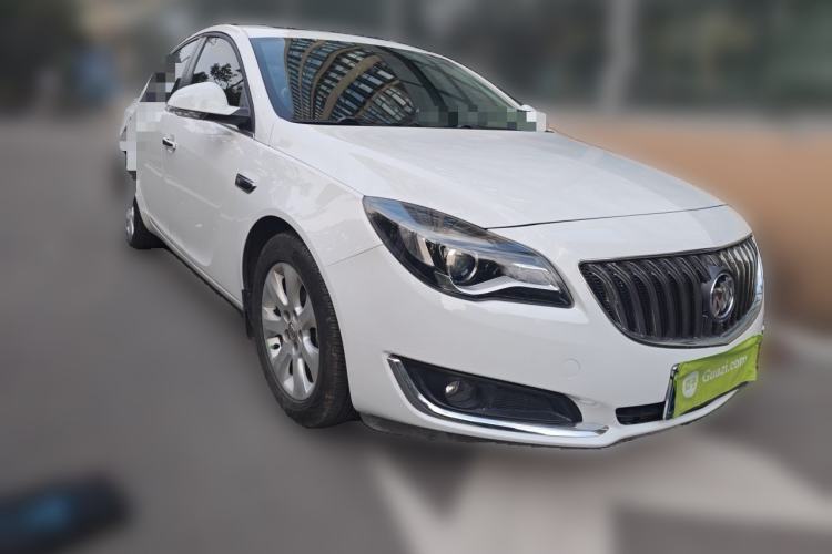 Used Buick Regal 2015 1.6T Elite Tech Model Front Right 45 Deg