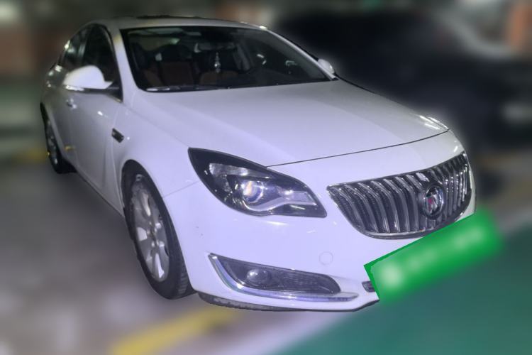 Used Buick Regal 2015 1.6T Elite Tech Model Front Right 45 Deg