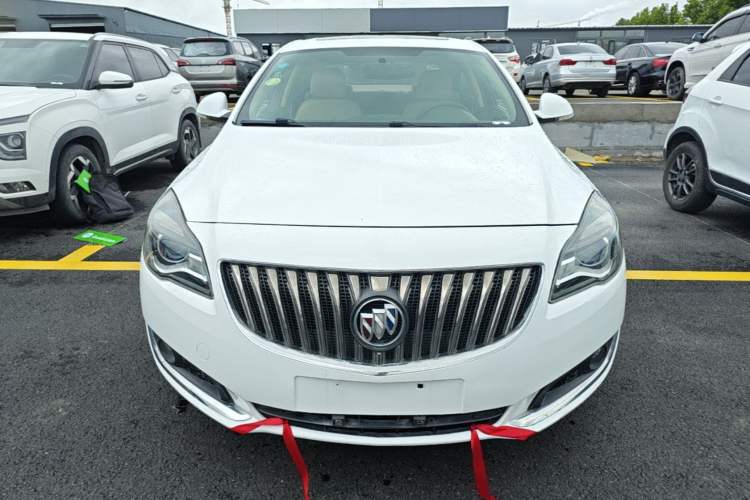 Used Buick Regal 2015 2.0L Leading Fashion Edition Front