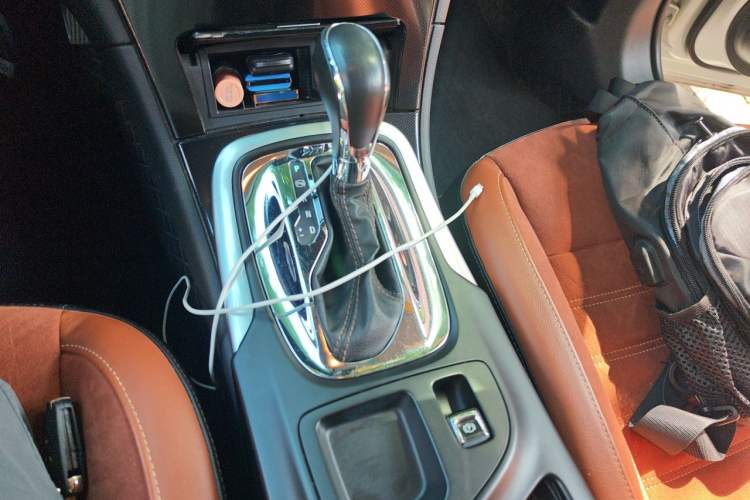 Used Buick Regal 2015 GS 2.0T Grand Sport Edition Gear Lever