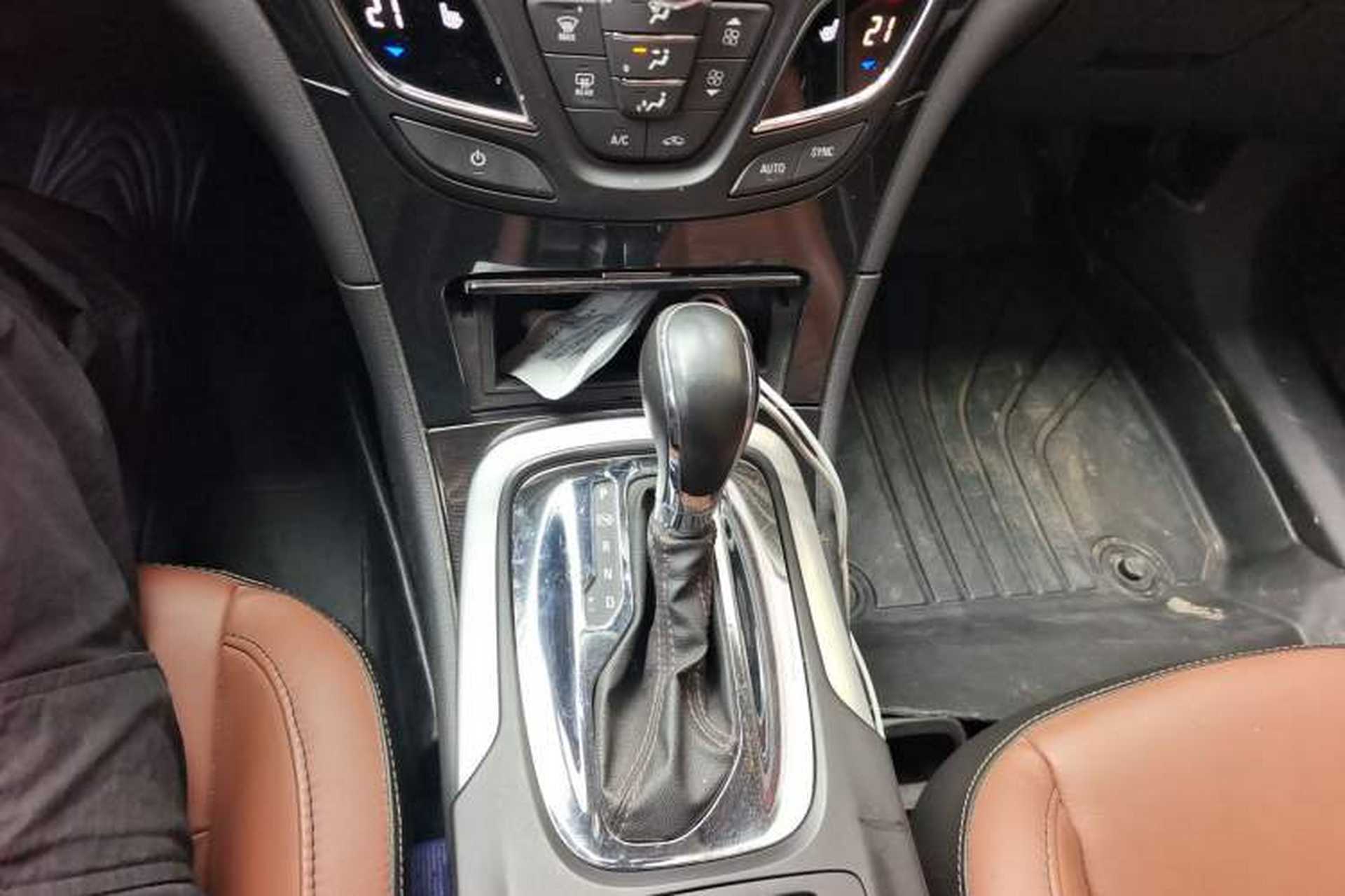 Used Buick Regal 2015 GS 2.0T Grand Sport Edition Gear Lever