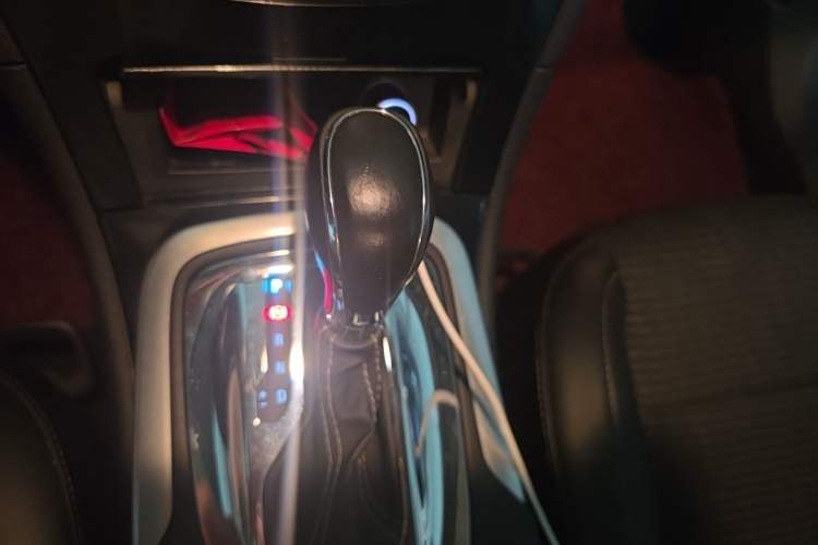 Used Buick Regal 2015 1.6T Leading Technology Model Gear Lever