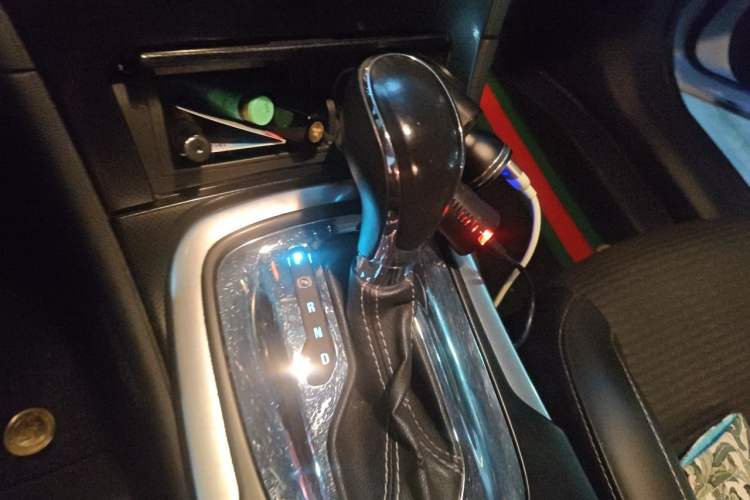 Used Buick Regal 2015 1.6T Leading Technology Model Gear Lever