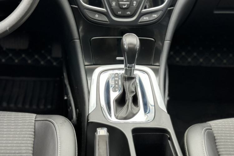 Used Buick Regal 2015 1.6T Leading Technology Model Gear Lever