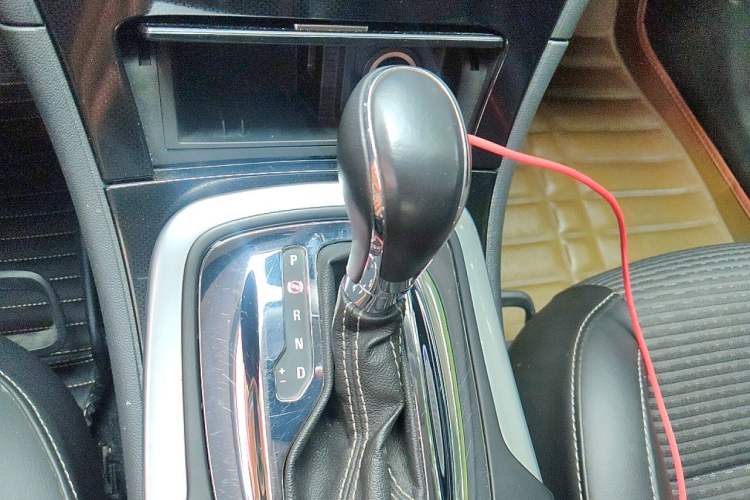 Used Buick Regal 2015 1.6T Leading Technology Model Gear Lever