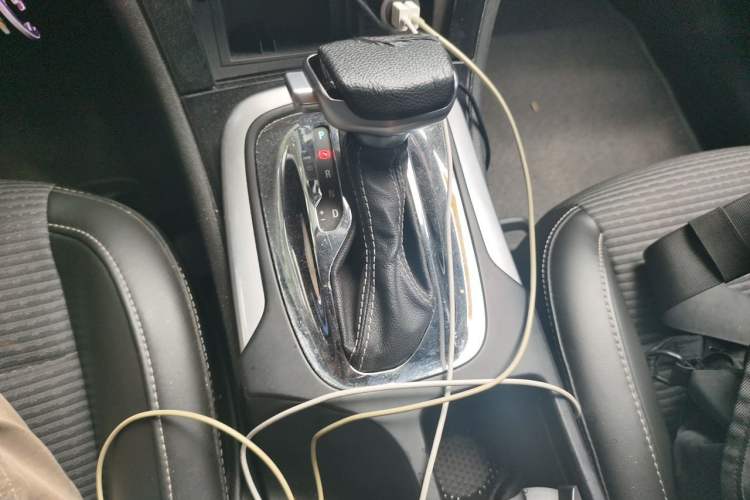 Used Buick Regal 2015 1.6T Leading Technology Model Gear Lever