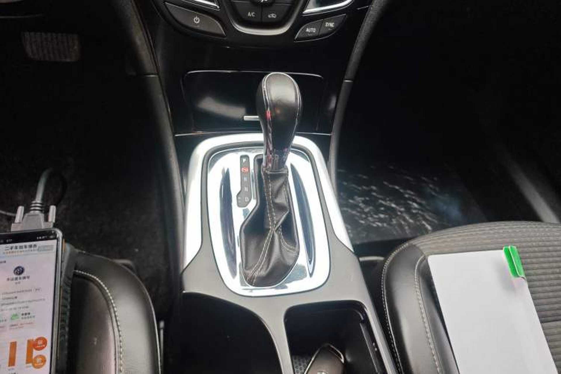 Used Buick Regal 2015 1.6T Leading Technology Model Gear Lever