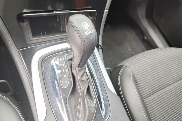 Used Buick Regal 2015 1.6T Leading Technology Model Gear Lever