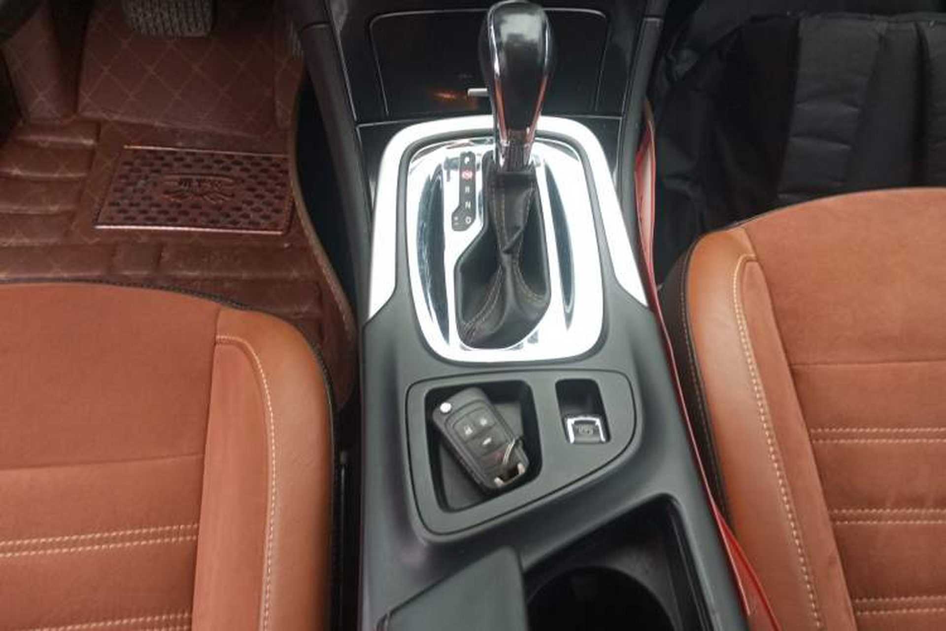 Used Buick Regal 2015 GS 2.0T Grand Sport Edition Gear Lever