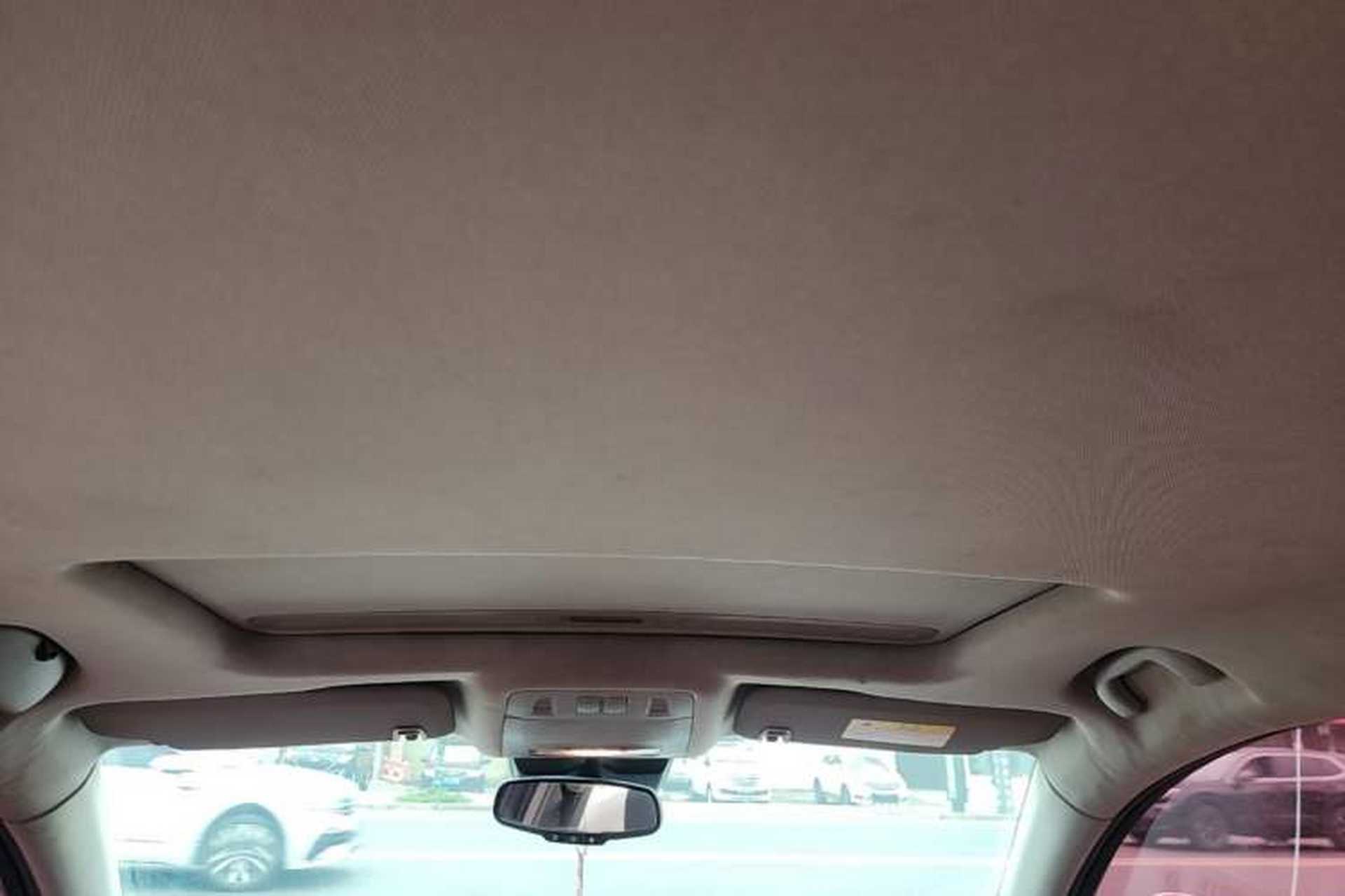 Used Buick Regal 2015 1.6T Elite Tech Model Headliner