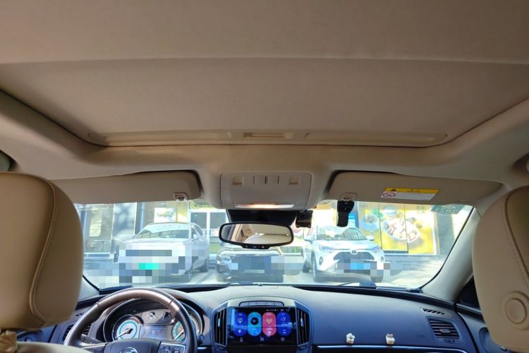 Used Buick Regal 2015 2.0L Elite Fashion Edition Headliner