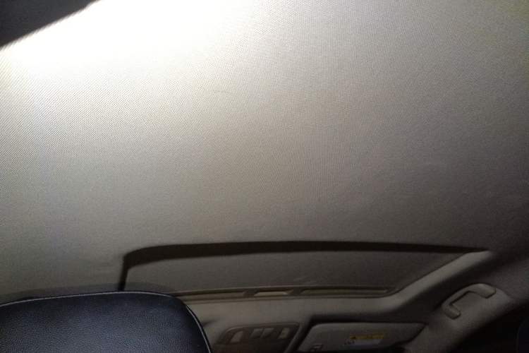 Used Buick Regal 2015 2.0L Leading Fashion Edition Headliner