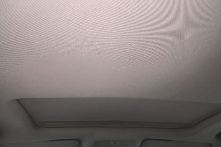 Used Buick Regal 2015 2.0L Leading Fashion Edition Headliner
