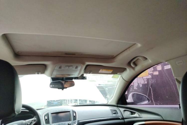 Used Buick Regal 2015 1.6T Elite Tech Model Headliner