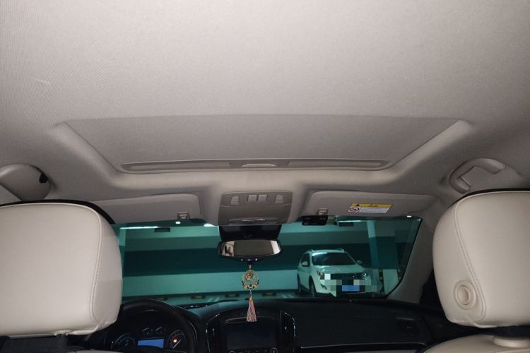 Used Buick Regal 2015 2.0L Elite Fashion Edition Headliner