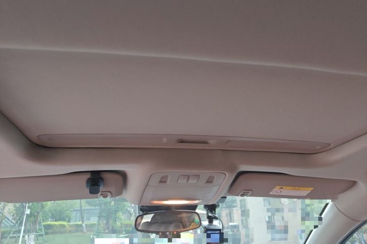 Used Buick Regal 2015 1.6T Elite Tech Model Headliner
