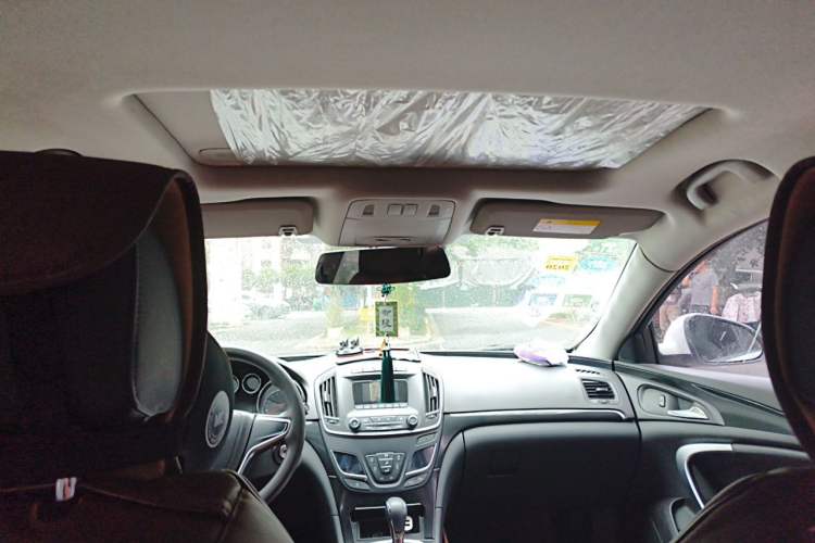 Used Buick Regal 2015 1.6T Leading Technology Model Headliner