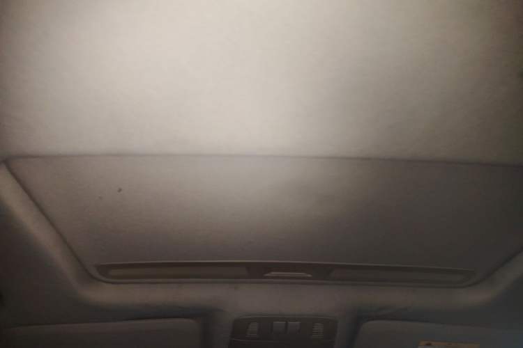 Used Buick Regal 2015 2.0L Leading Fashion Edition Headliner