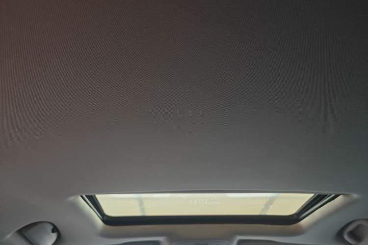 Used Buick Regal 2015 1.6T Leading Technology Model Headliner