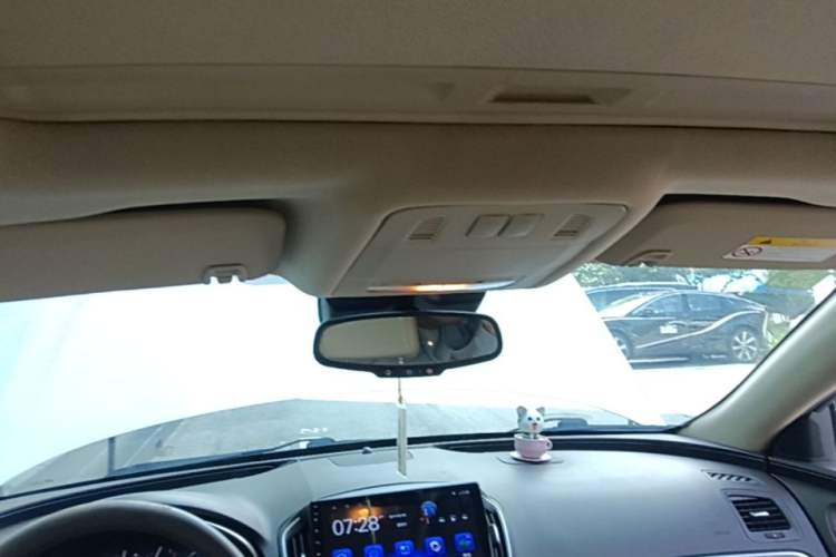 Used Buick Regal 2015 2.0L Elite Fashion Edition Headliner