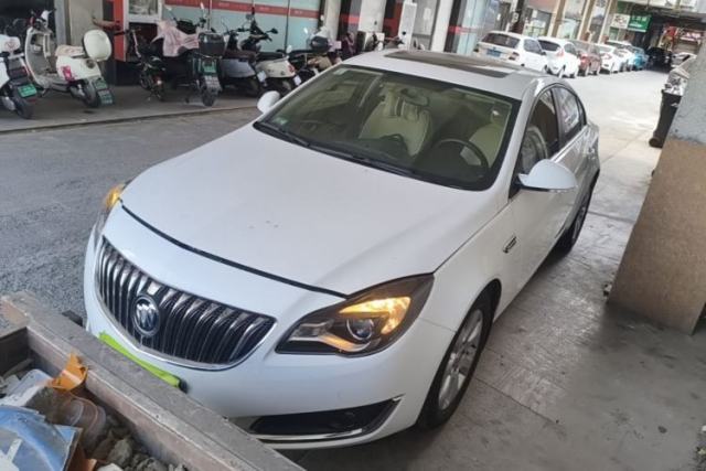 Used Buick Regal 2015 2.0L Leading Fashion Edition