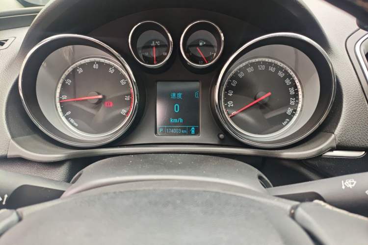 Used Buick Regal 2015 1.6T Leading Technology Model Instrument Cluster
