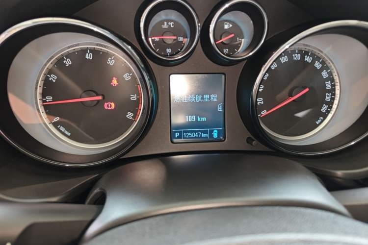 Used Buick Regal 2015 1.6T Fashion Tech Model Instrument Cluster