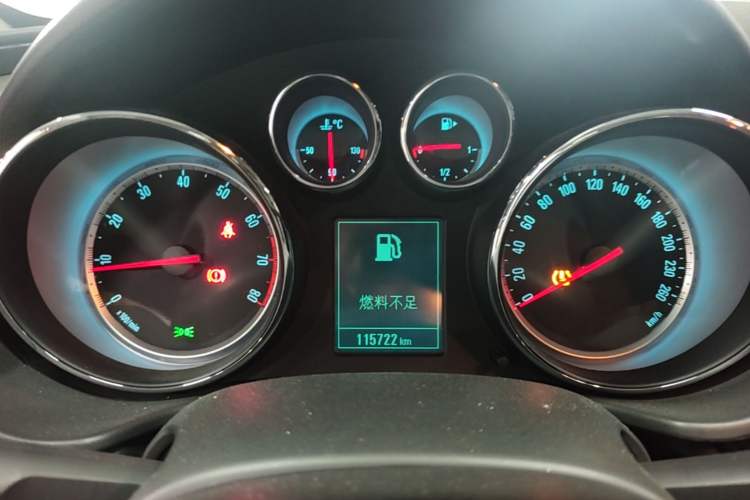 Used Buick Regal 2015 1.6T Leading Technology Model Instrument Cluster