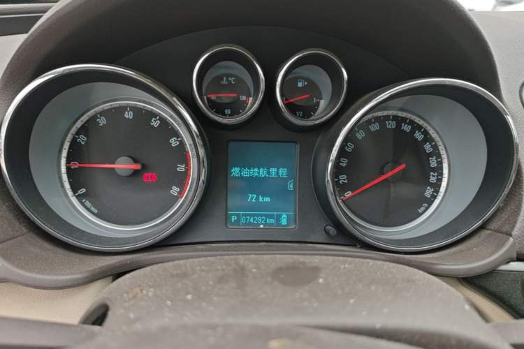 Used Buick Regal 2015 2.0L Leading Fashion Edition Instrument Cluster