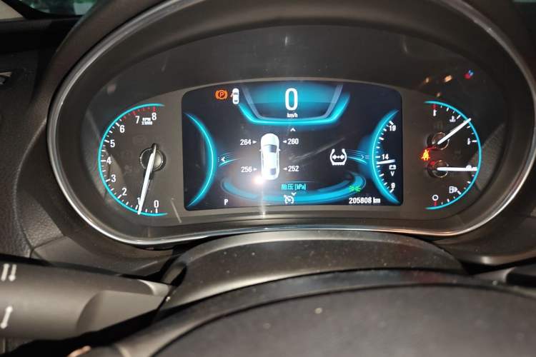 Used Buick Regal 2015 1.6T Elite Tech Model Instrument Cluster