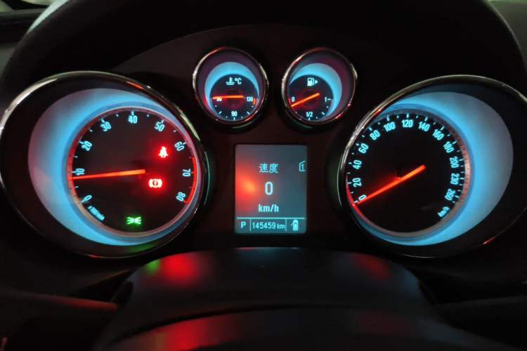 Used Buick Regal 2015 1.6T Fashion Tech Model Instrument Cluster