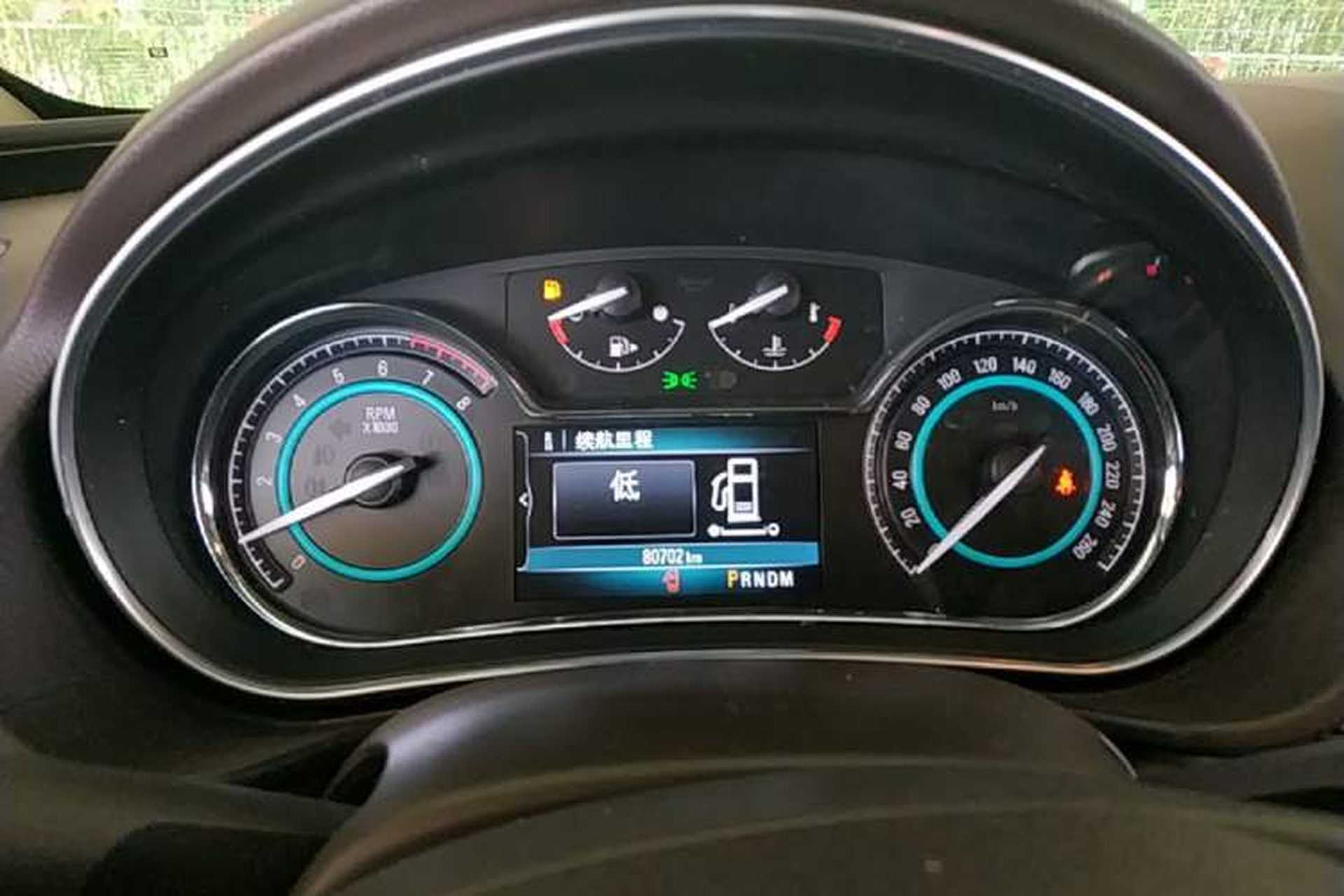 Used Buick Regal 2015 2.0L Elite Fashion Edition Instrument Cluster