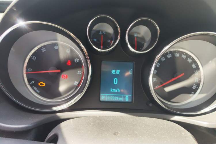 Used Buick Regal 2015 1.6T Leading Technology Model Instrument Cluster