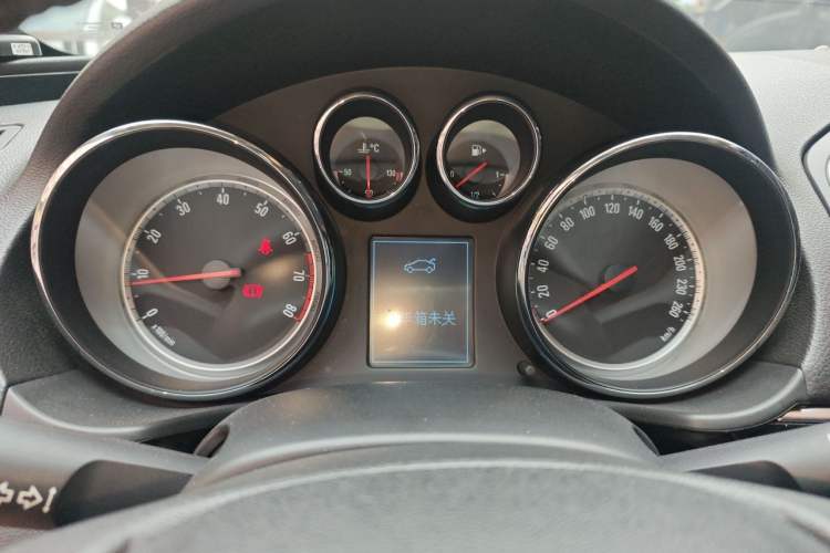 Used Buick Regal 2015 1.6T Leading Technology Model Instrument Cluster