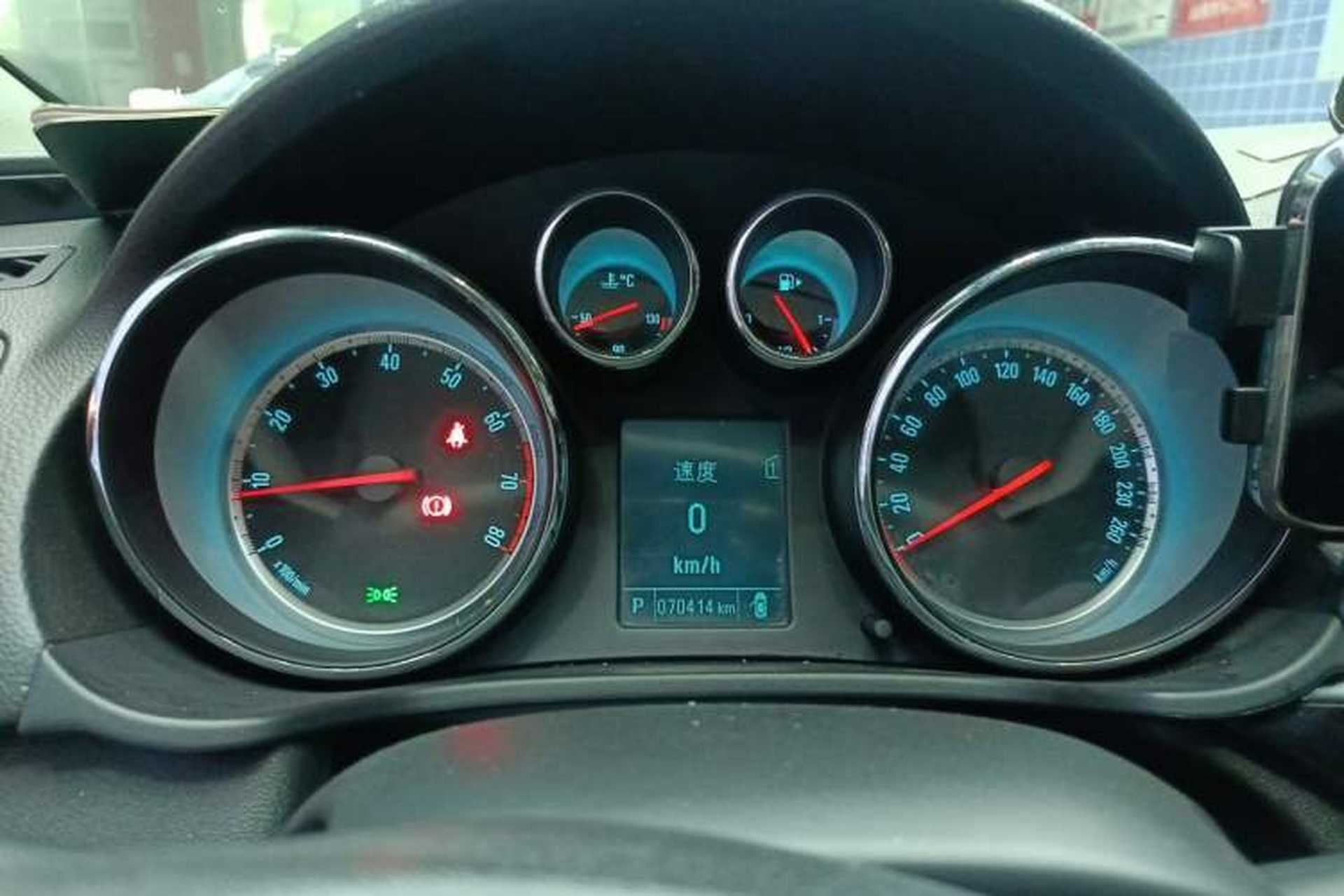 Used Buick Regal 2015 1.6T Leading Technology Model Instrument Cluster