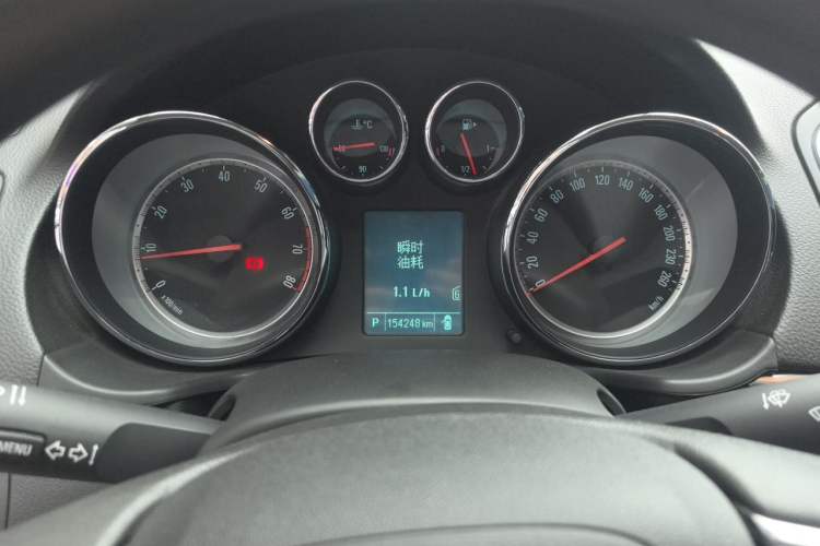 Used Buick Regal 2015 1.6T Leading Technology Model Instrument Cluster