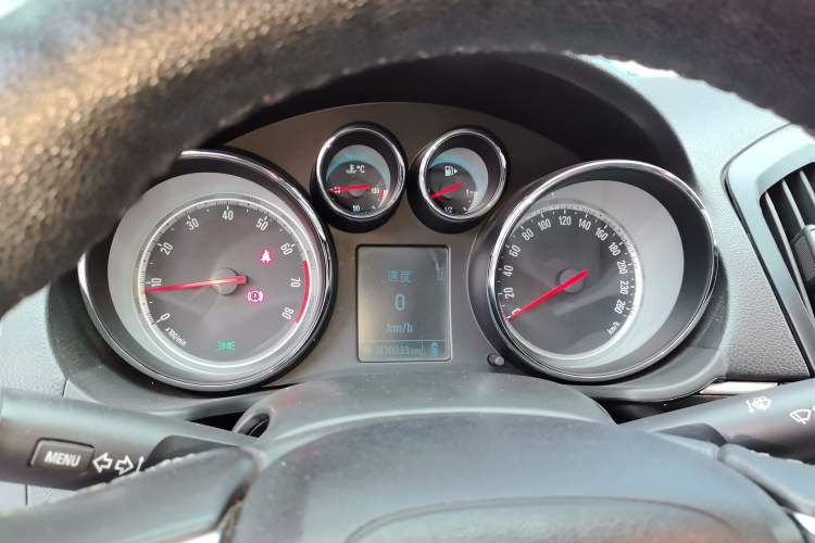 Used Buick Regal 2015 1.6T Fashion Tech Model Instrument Cluster