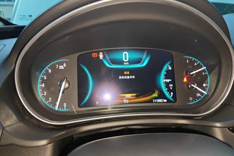 Used Buick Regal 2015 1.6T Elite Tech Model Instrument Cluster