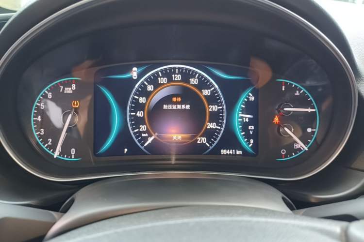 Used Buick Regal 2015 1.6T Elite Tech Model Instrument Cluster