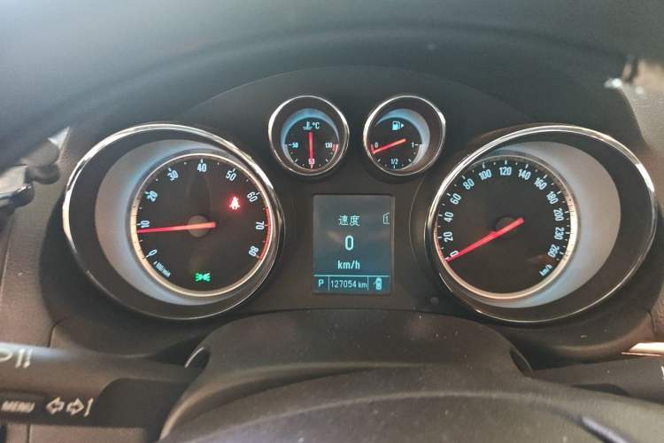 Used Buick Regal 2015 1.6T Leading Technology Model Instrument Cluster