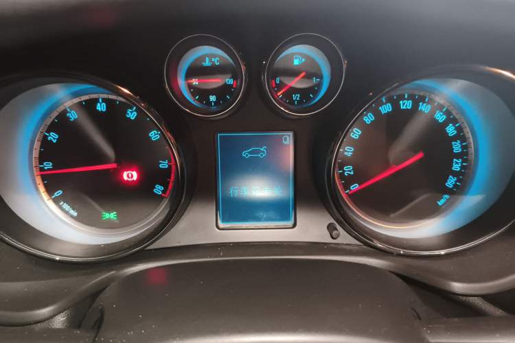 Used Buick Regal 2015 1.6T Leading Technology Model Instrument Cluster