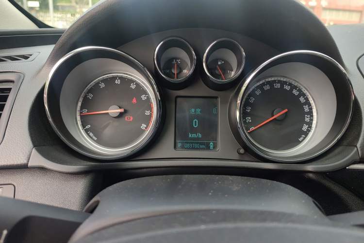 Used Buick Regal 2015 1.6T Leading Technology Model Instrument Cluster